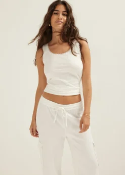 Basic singlet met kant