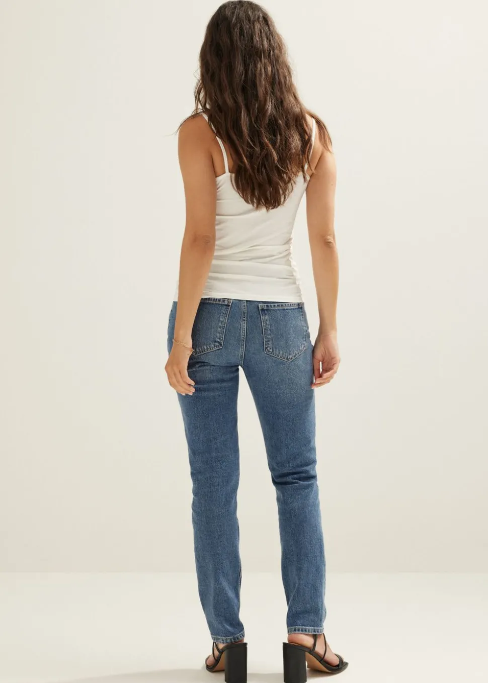 Basic singlet met kant