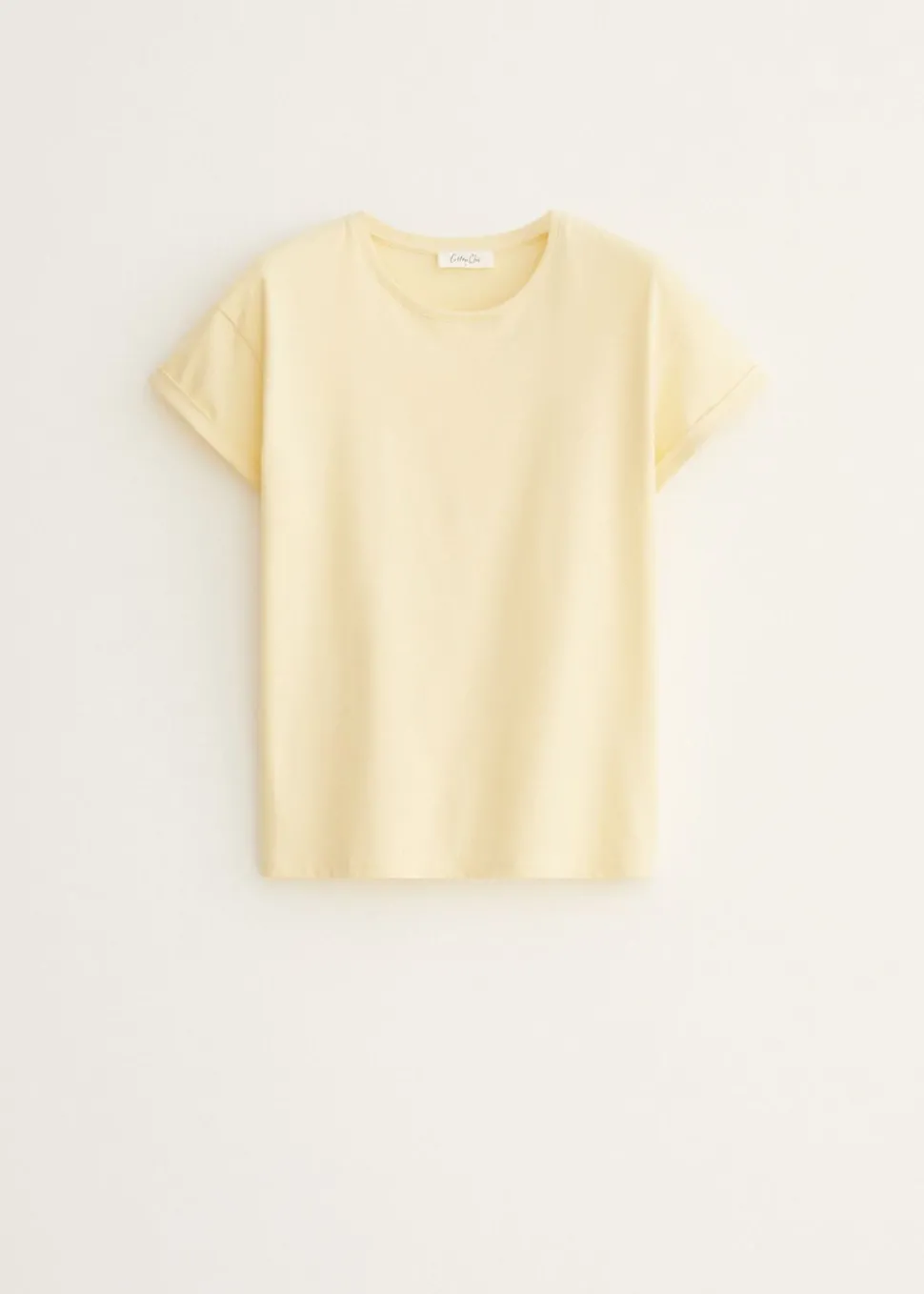 Basic T-shirt met opgerolde mouw