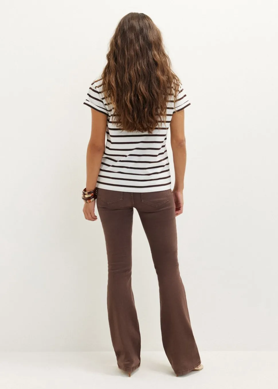 Basic T-shirt met opgerolde mouw