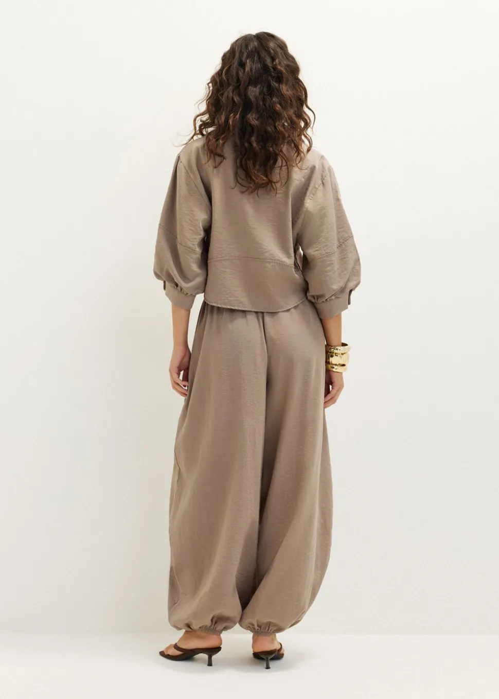 Blouse met pofmouw