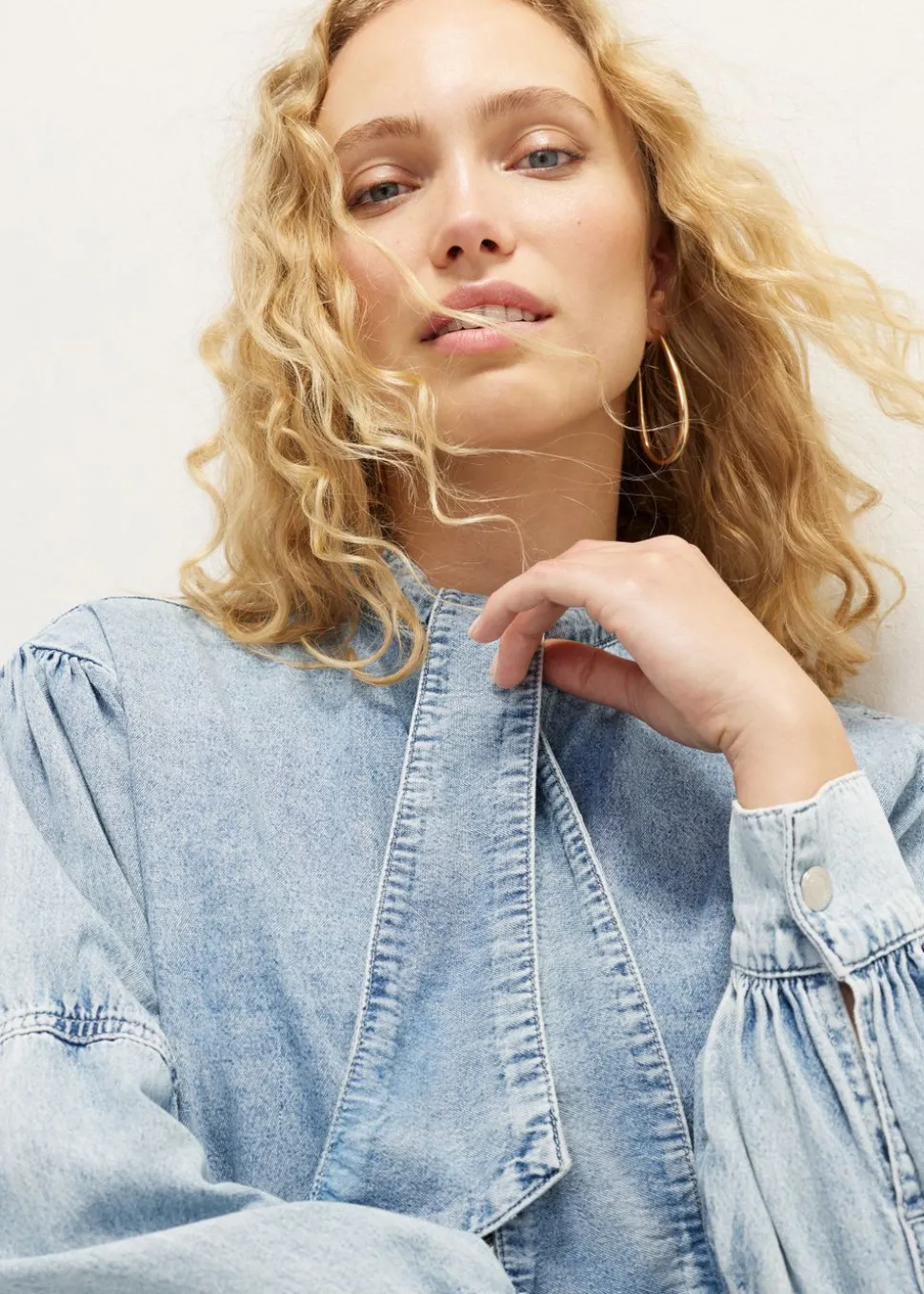 Denim blouse met strik