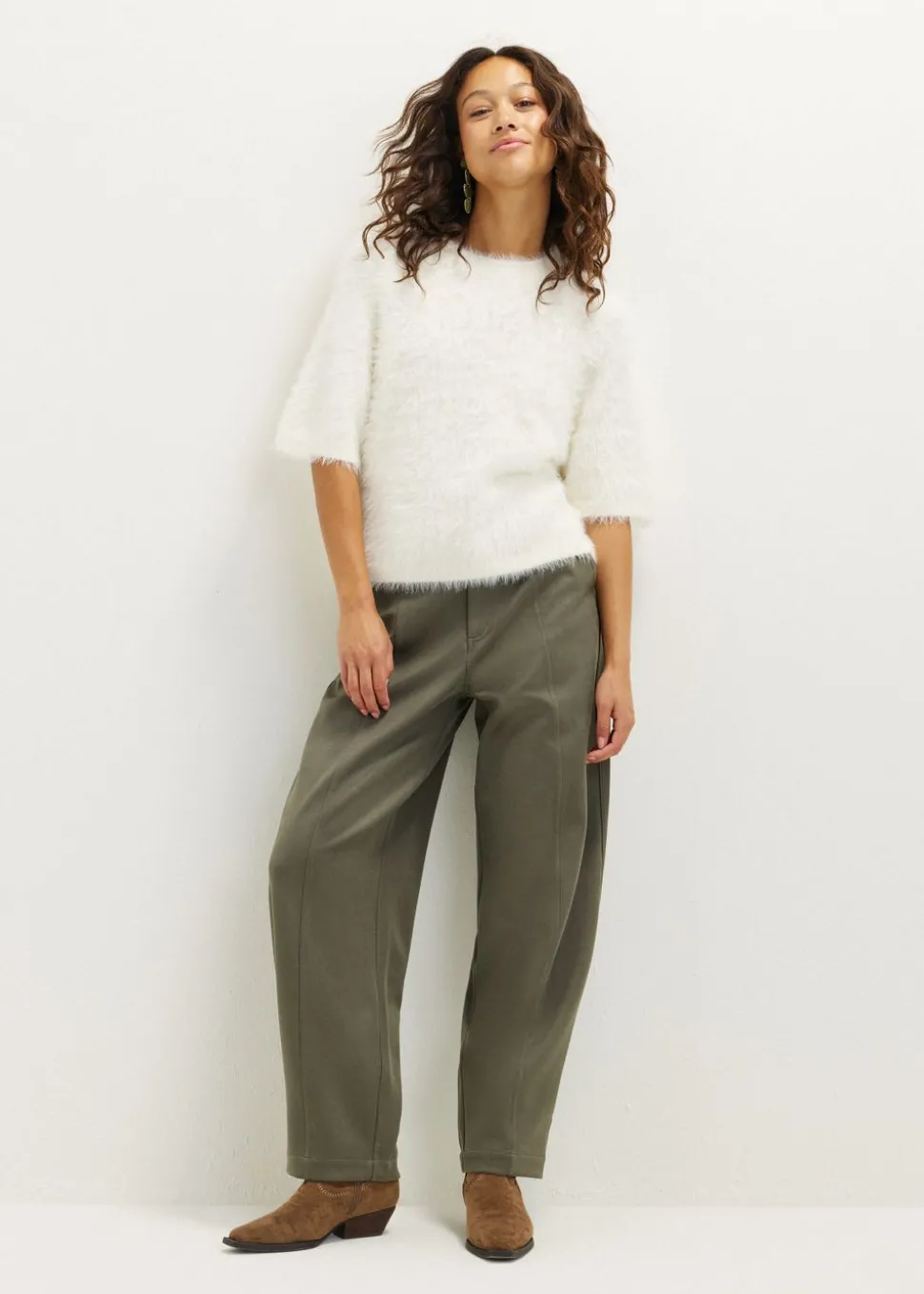 Fluffy trui met raglan mouw