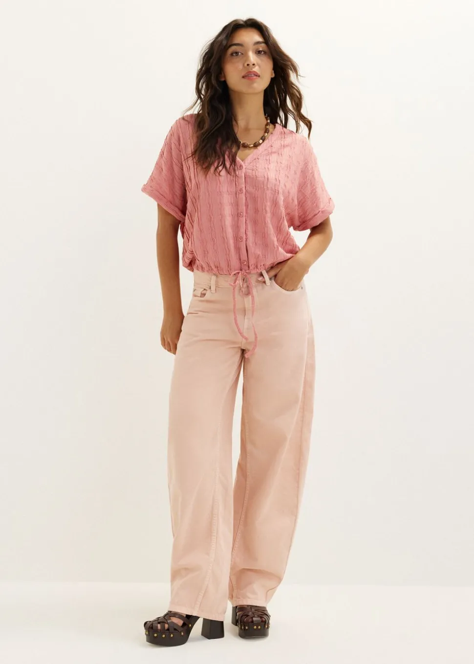 Korte blouse met koord