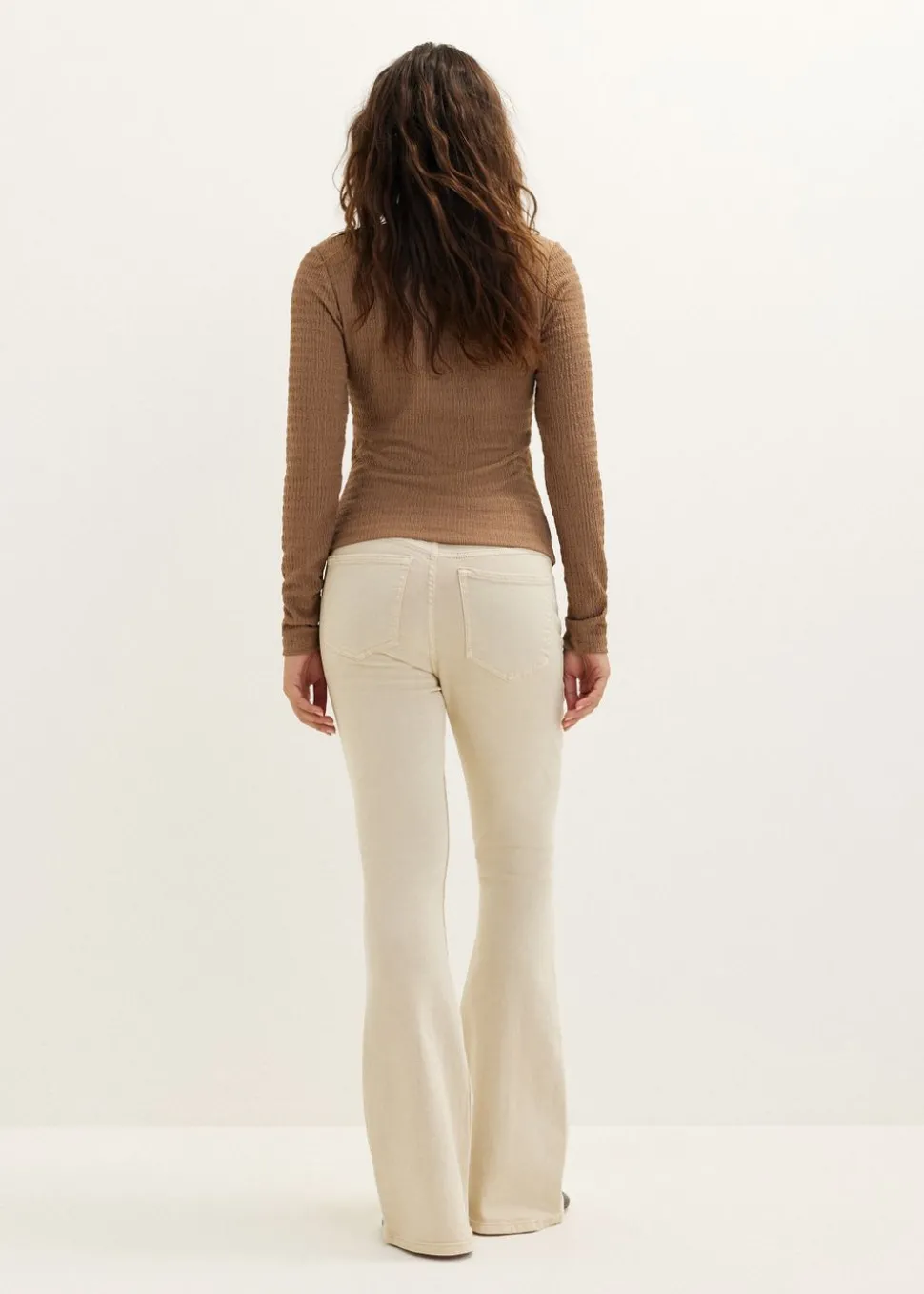 Longsleeve met vierkante hals