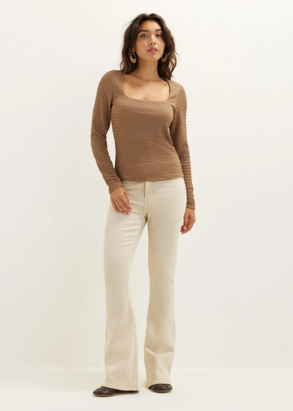 Longsleeve met vierkante hals