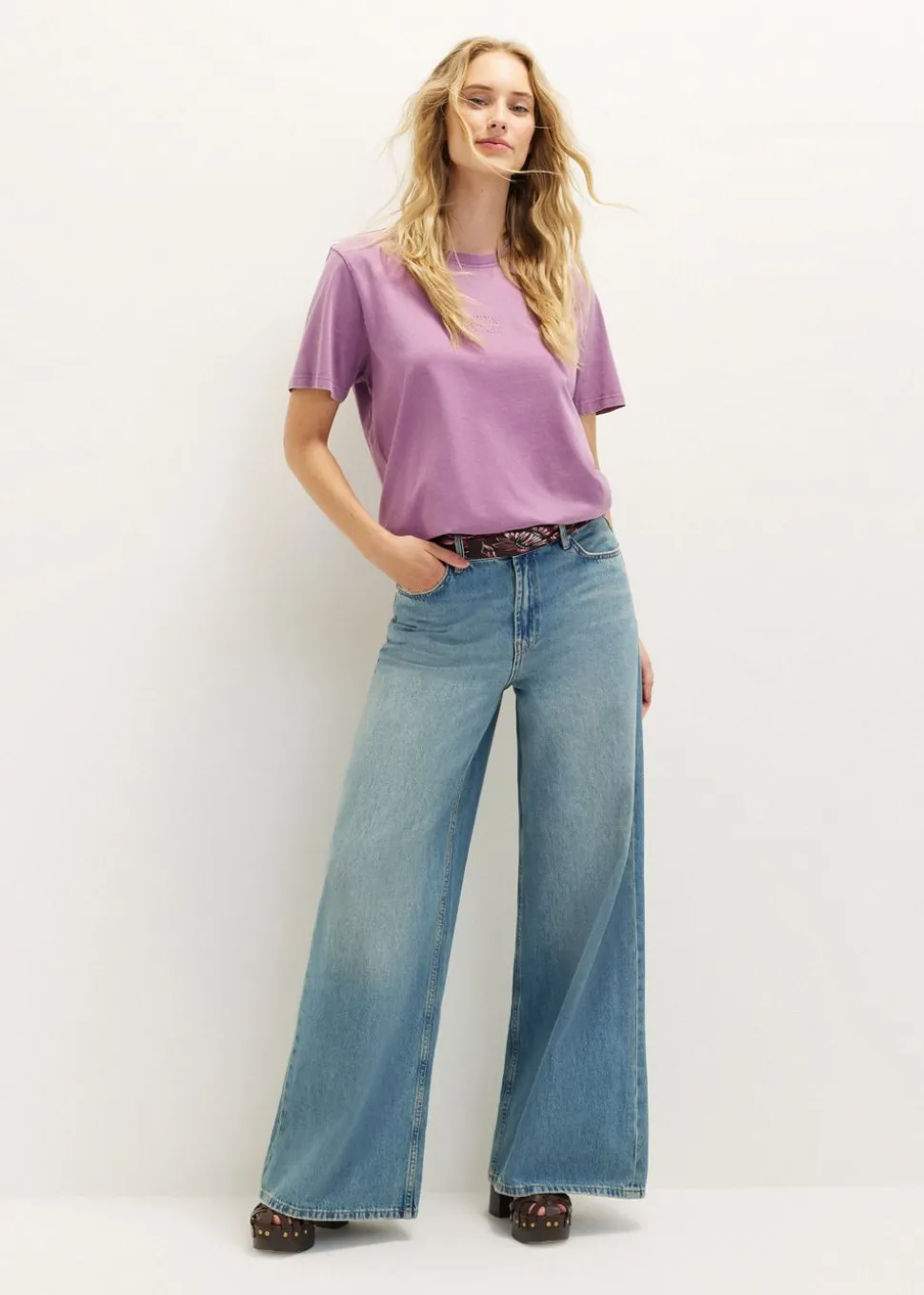T-shirt met borduursel