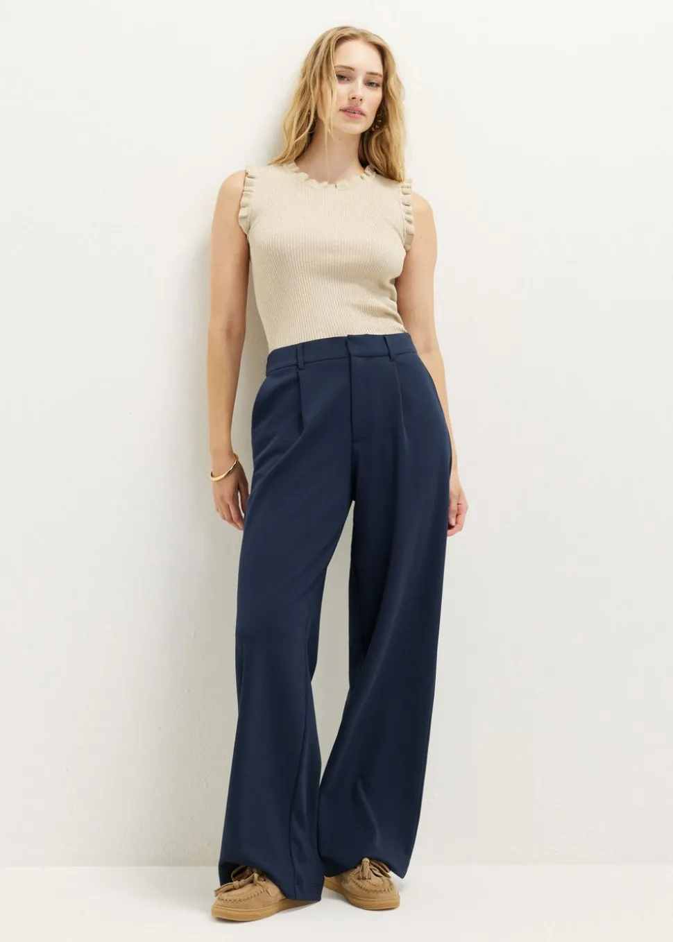 Wijde broek met plooien