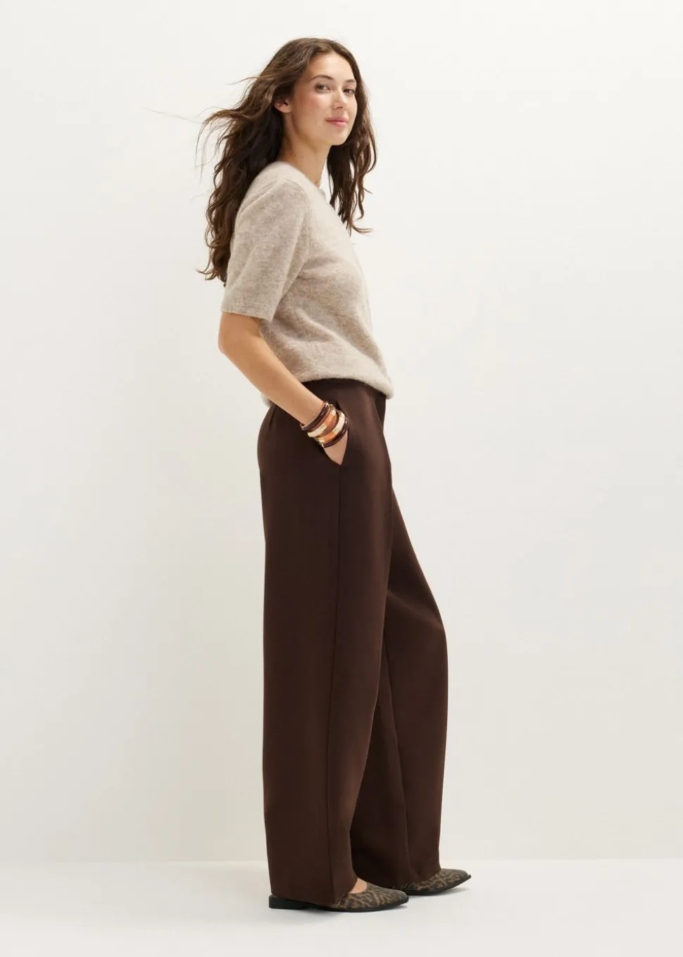 Wijde broek met plooien